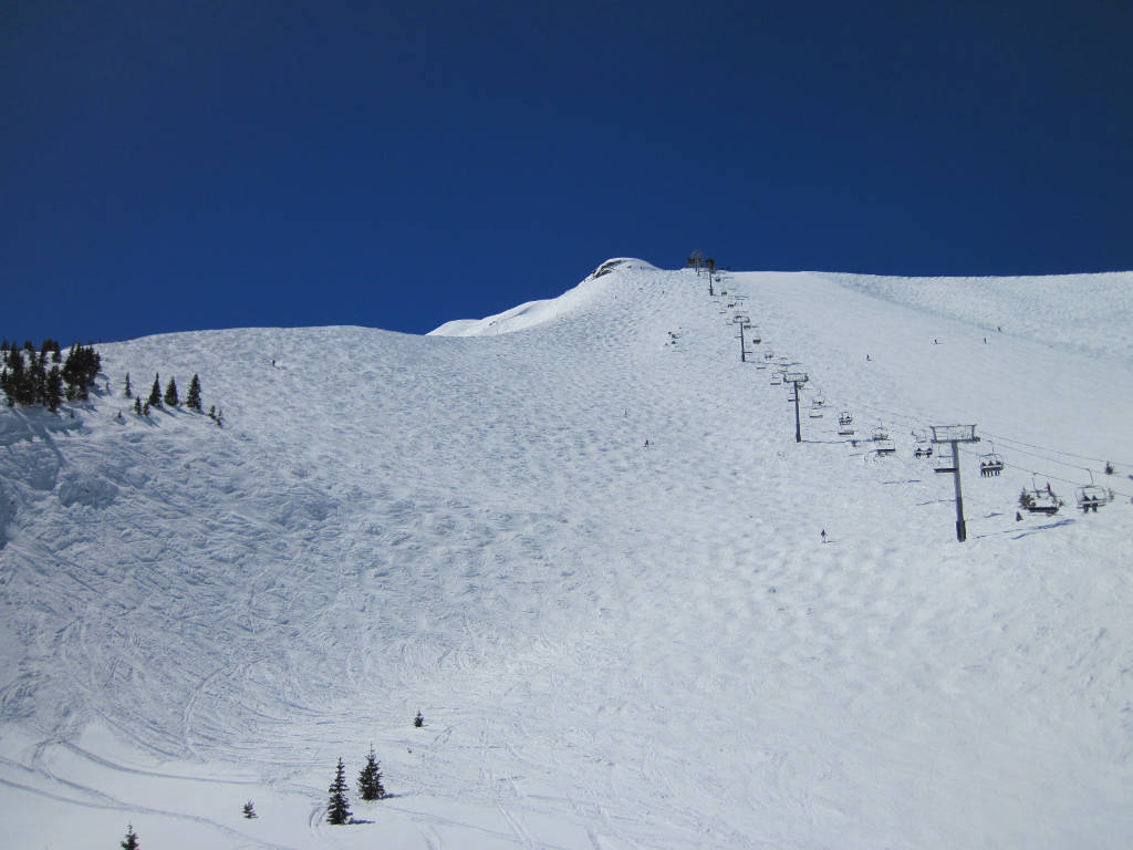 looking upward in the telluride revelation bowl with ski lift
