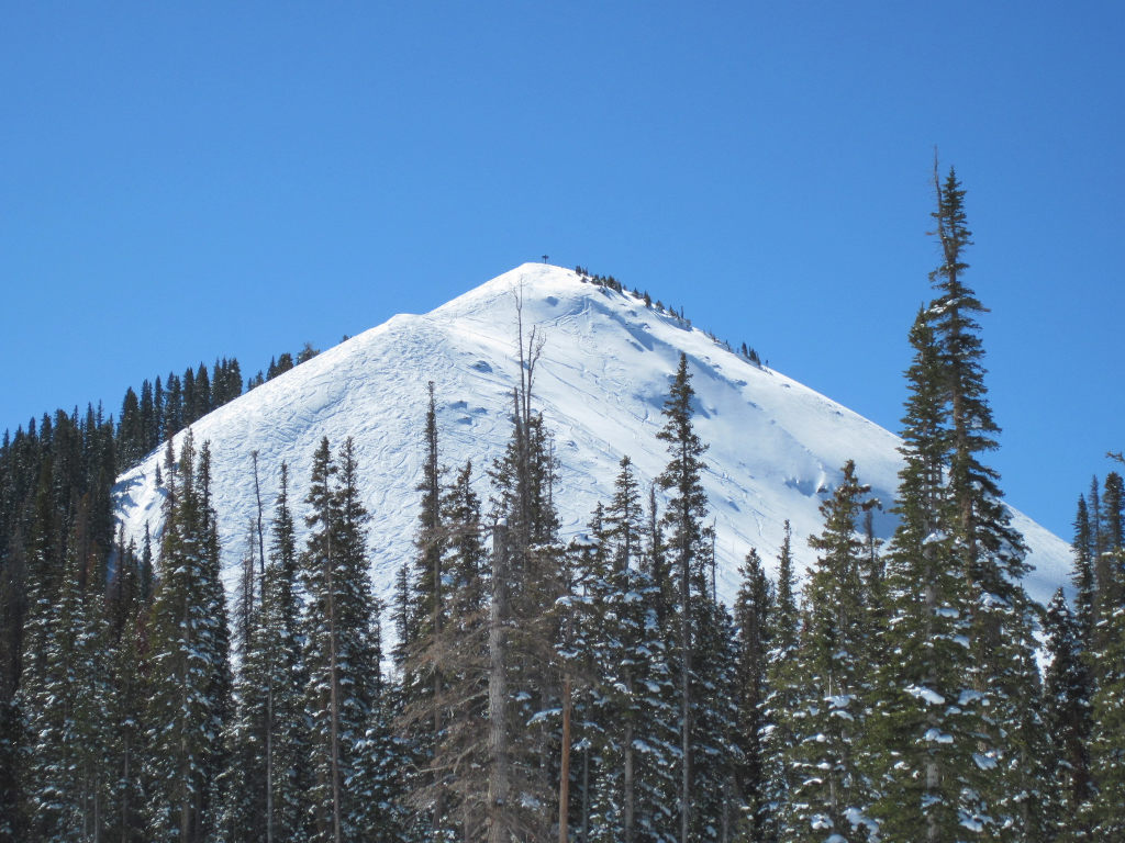 hiking terrain on Bald Mountain at Telluride ski resort