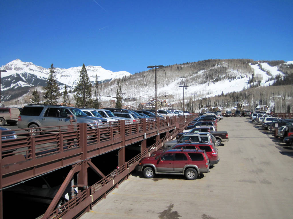 free gondola parking at Telluride Mountain Village