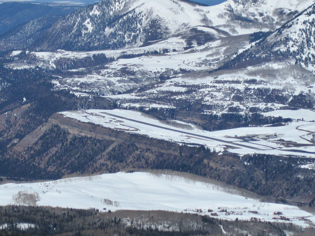 Telluride Airport in winter