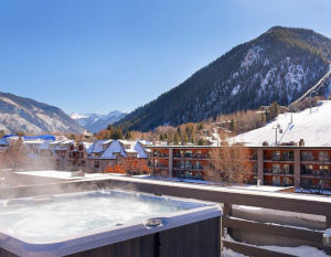Independence Square Hotel in Aspen