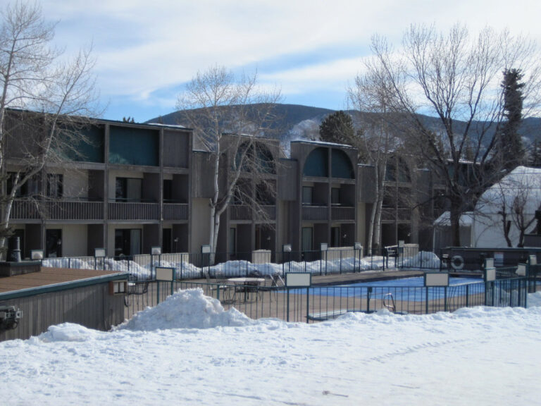Buttermilk Ski Resort Lodging Deals, Info, Photos | Coloradotopia