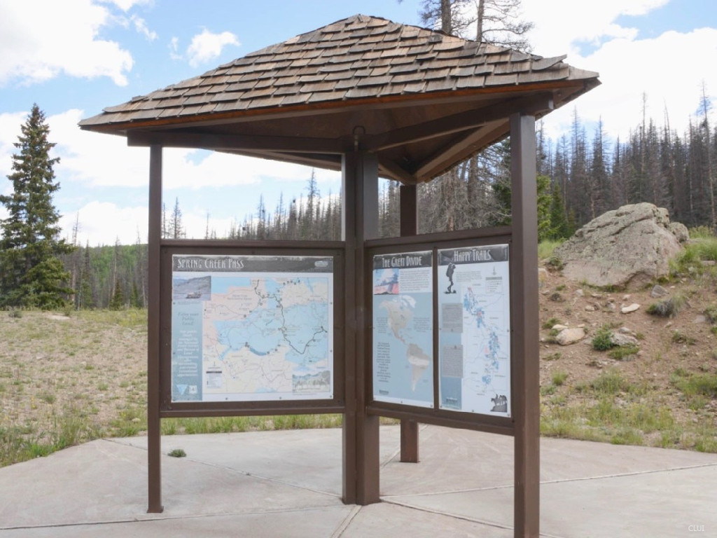 Trailhead sign on top of Spring Creek Pass