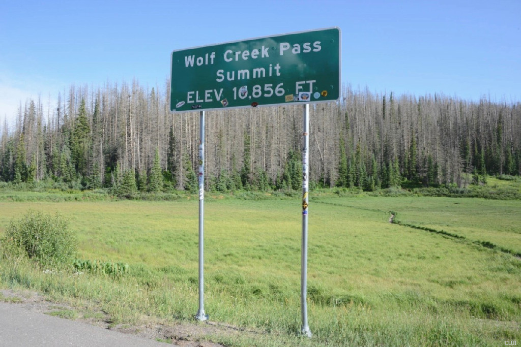 Wolf Creek Pass Continental Divide sign